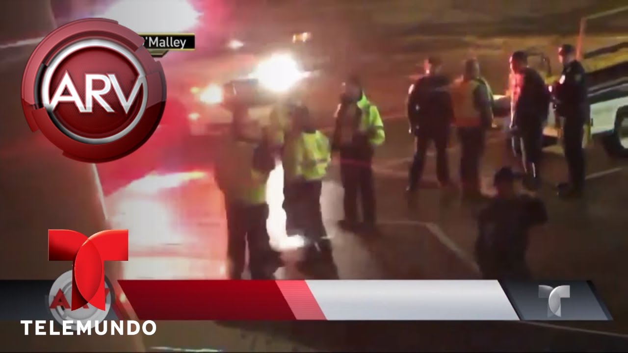 Se equivocó de avión y abrió la puerta de emergencia | Al Rojo Vivo | Telemundo