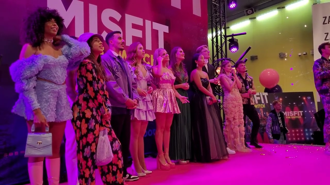Misfit The Switch première in Amsterdam met Niek Roozen, Stefania Liberakakis en de rest van de cast