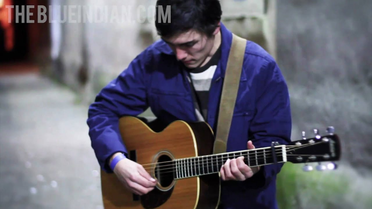 TheBlueIndian.com's Acoustic Alley: Valley Maker - 