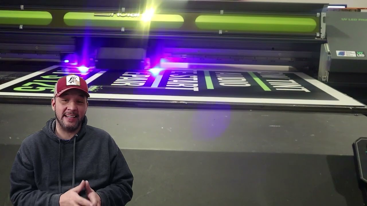 Roland LEJ640FT Flatbed Printing 4x8 panel in real time