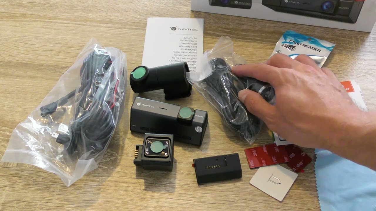 NAVITEL RC3 PRO: Cameră Auto Triple Channel | Unboxing și Prezentare Generală