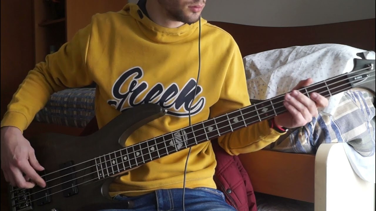 En Blanco Y Negro - Barricada - Bass Cover