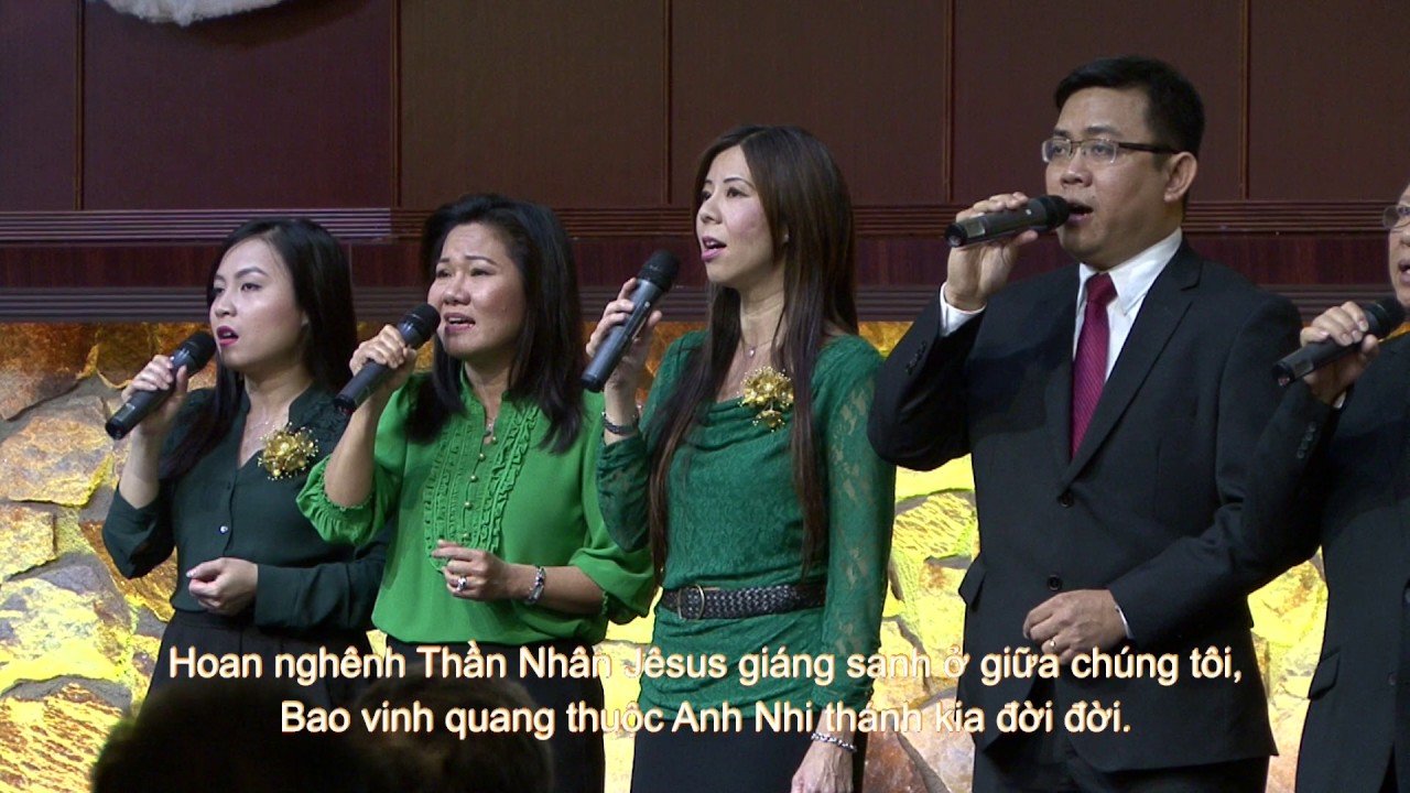 O Come all ye faithful.HT Tin L&agrave;nh Orange.