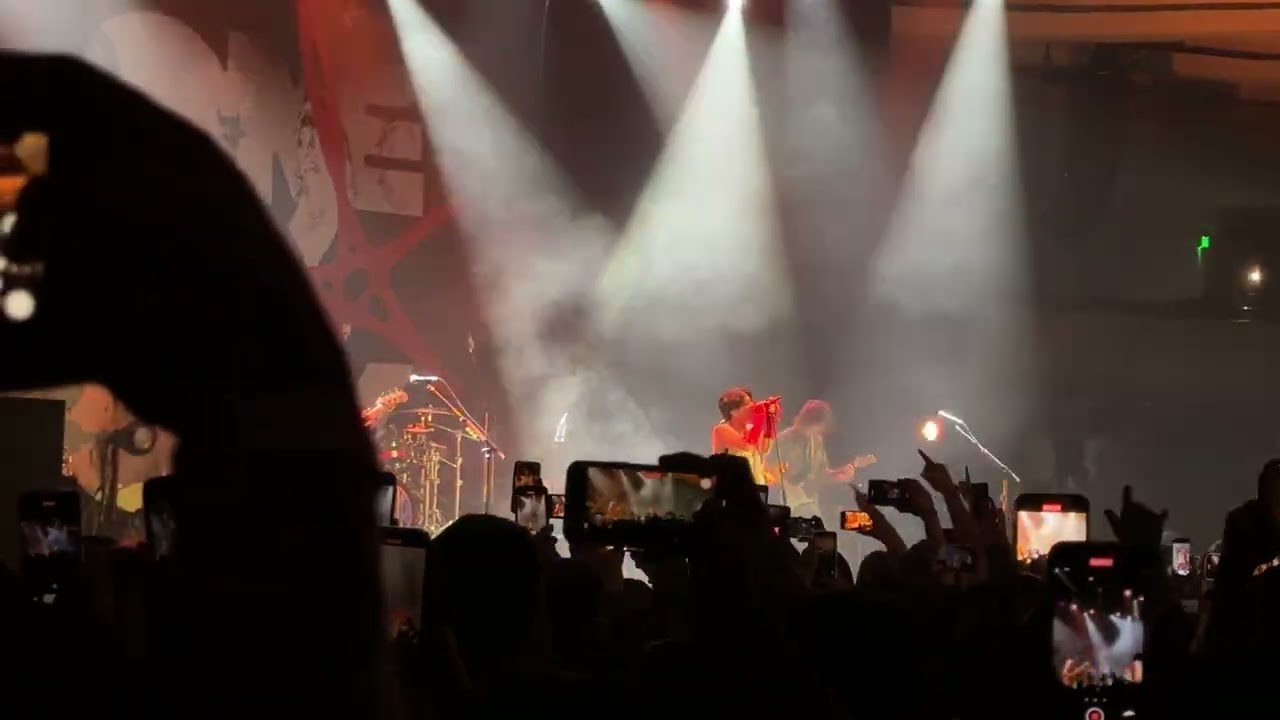 One Ok Rock - Save Yourself - One ok Rock North America Tour Los Angeles 10/20/22 Hollywood Paladium