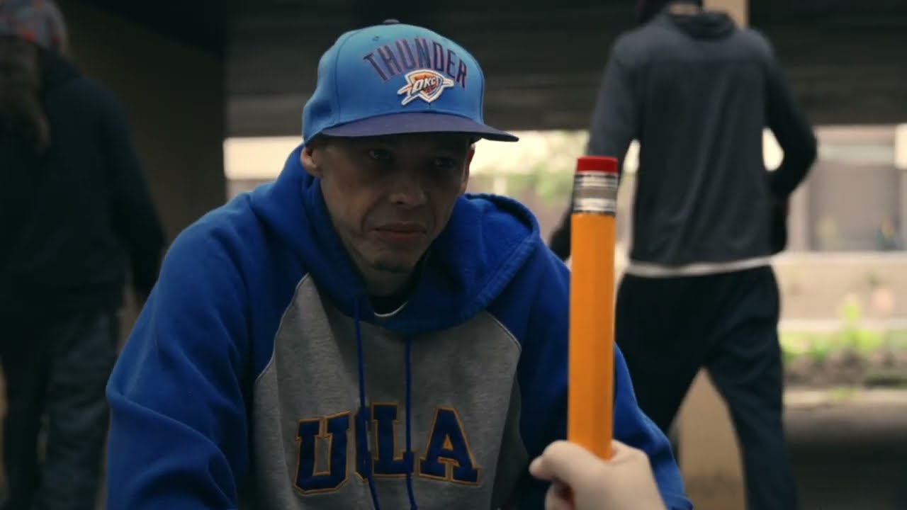 Ugi ft. Painajainen - Vitu Iso Kynä