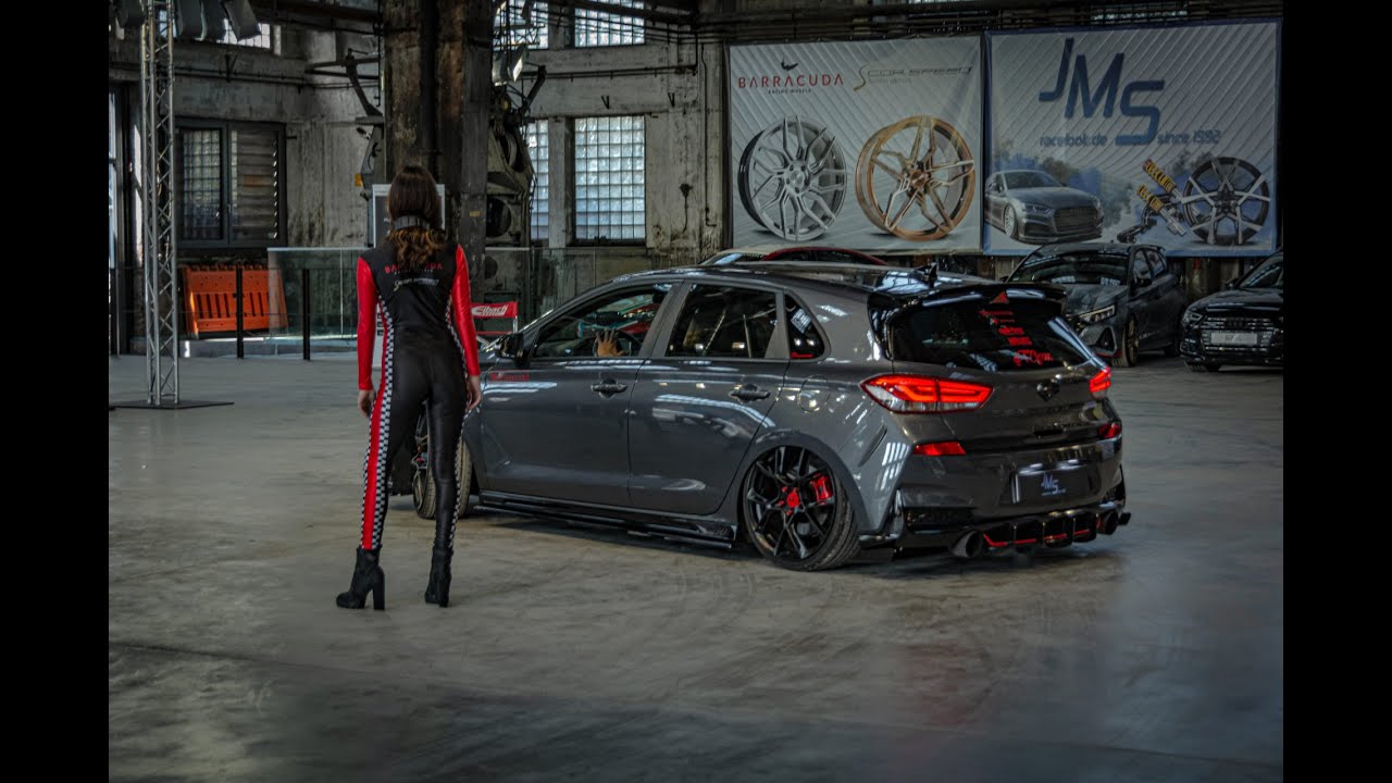 Hyundai I30N mit 8,5x20 @mbdesignwheels KX1, Car Hifi by gladen mosconi