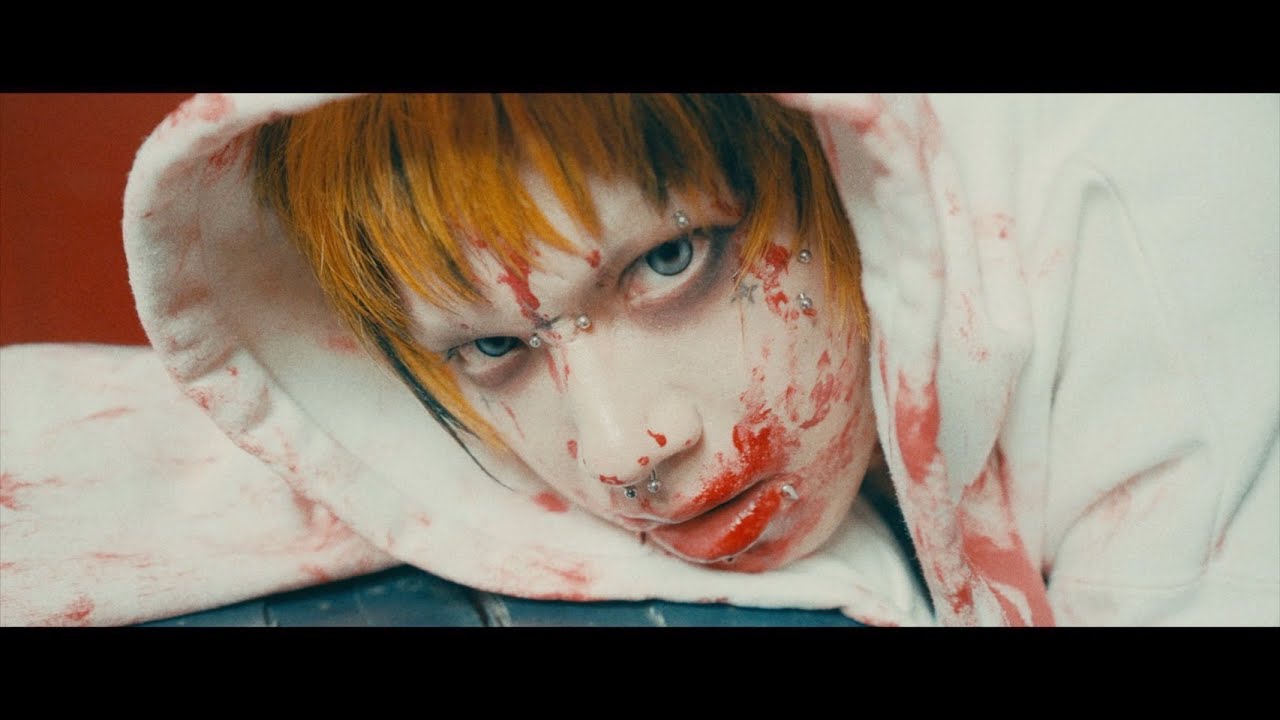 THE MADNA - HYSTERICAL（official video）