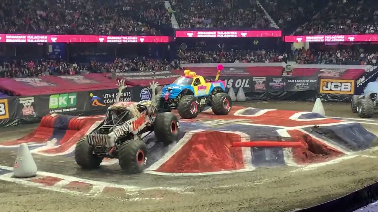 Monster Jam Racing 2026