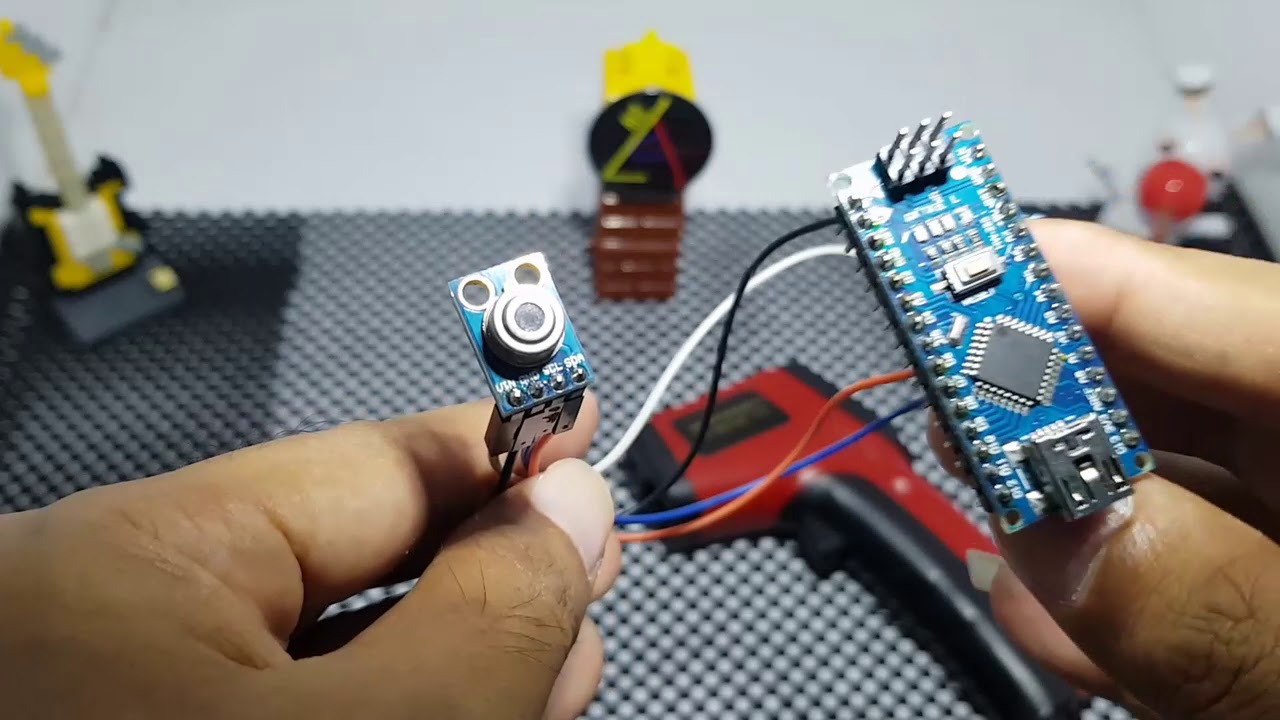 Menggunakan Sensor Temperatur Tanpa Sentuh/Contactless  MLX90614