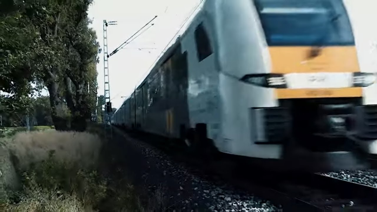 Desiro HC | Eisenbahn | Triebzug Siemens Desiro HC Wagennr  462 009 der Abellio Rail NRW