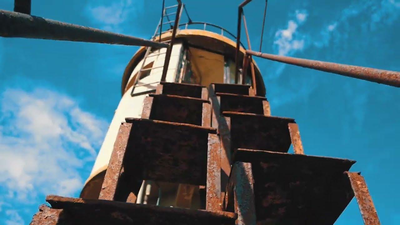 ESPLORIAMO UNA CASERMA MILITARE ABBANDONATA - Urbex Italia