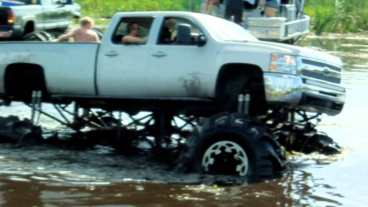 5A Sunday Funday aug 10 with MuddFreak 4x4 mud bogging mega truck video