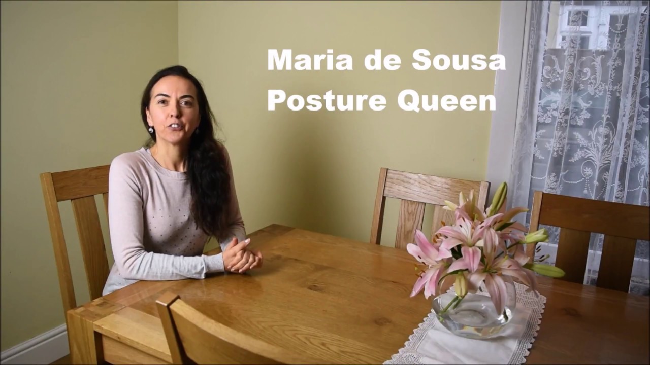 How to maintain good posture and look elegant at the dining table
