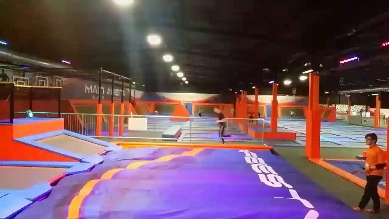 Freestyle Trampoline Park time laps