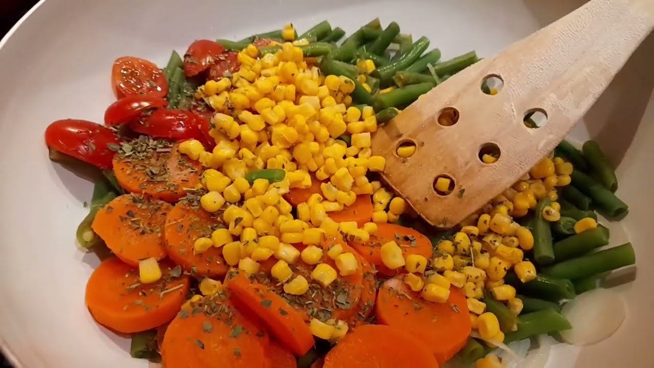 Refogado de Legumes Simples🥕🧄🌽🧅🫛