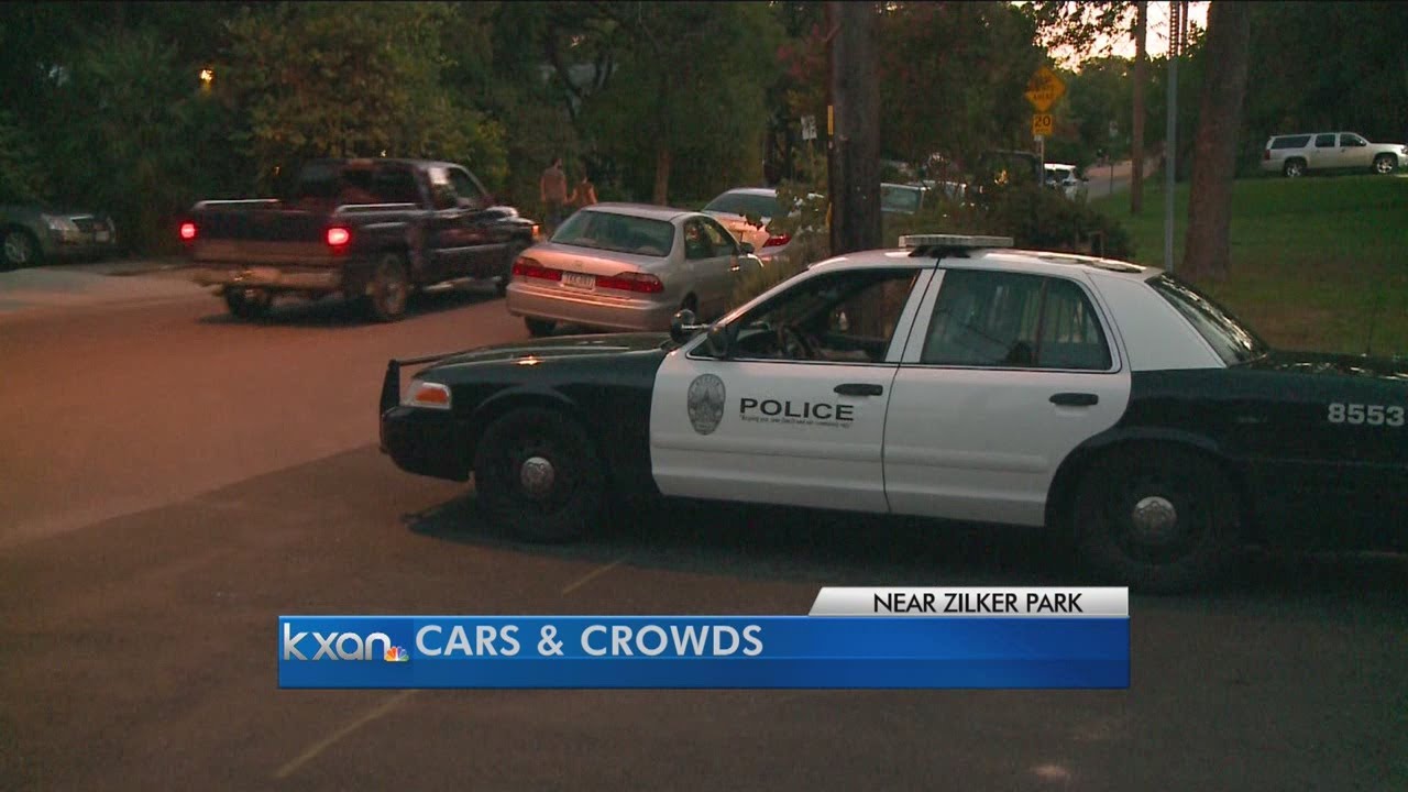 Illegal parking leads to fines, tows near ACL