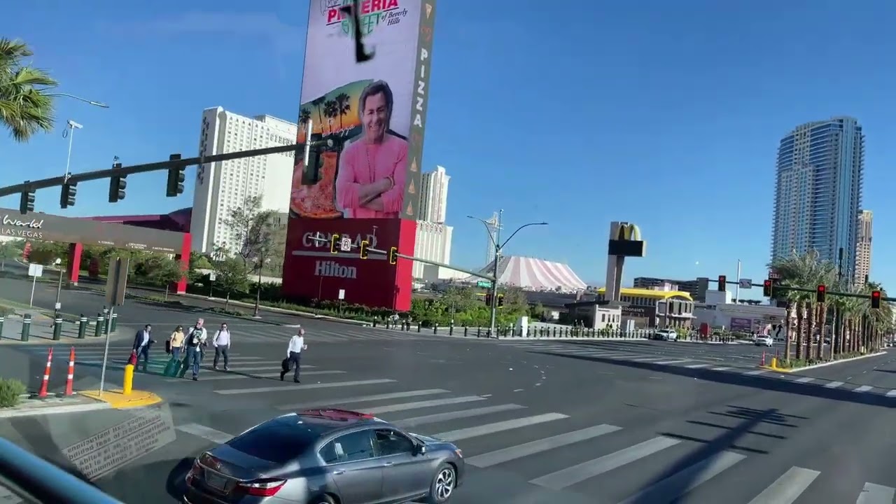 Tips And Tricks While Riding The Deuce From Cesar's To Fremont St.  Las Vegas HD 1080p