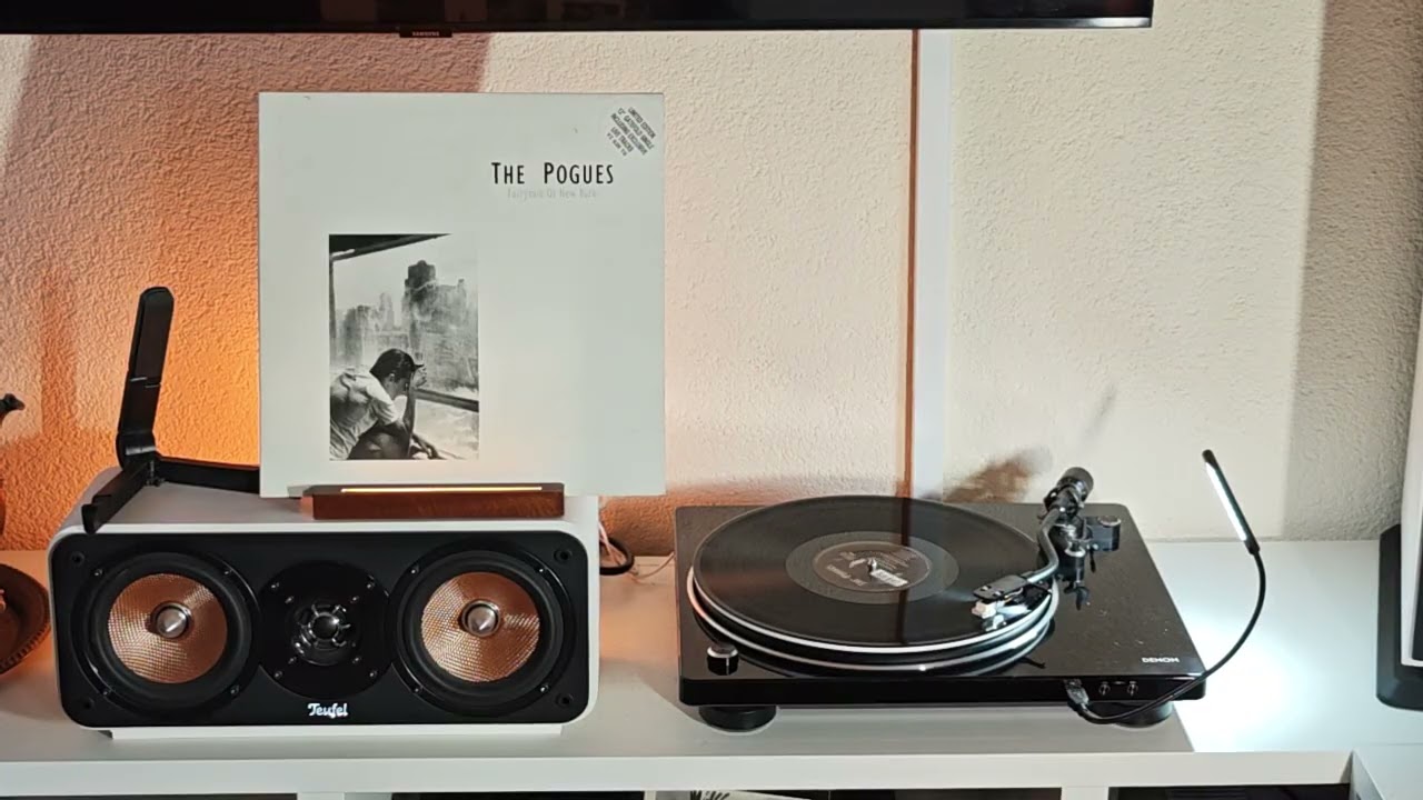 The Pogues feat. Kirsty MacColl - Fairytales Of New York - WEA Records 1991 Limited Edition Gatefold