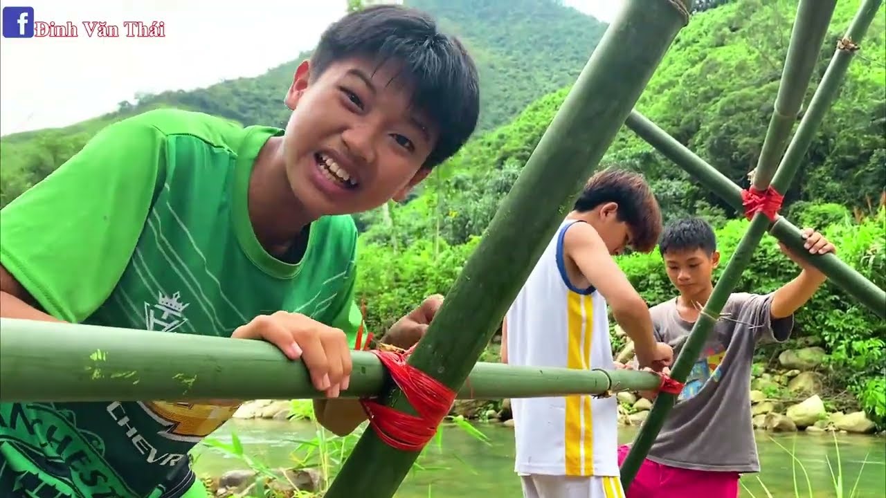 Thái Chuối | Sinh Tồn Trong Rừng Tập 1 - Dựng Trại Bên Suối