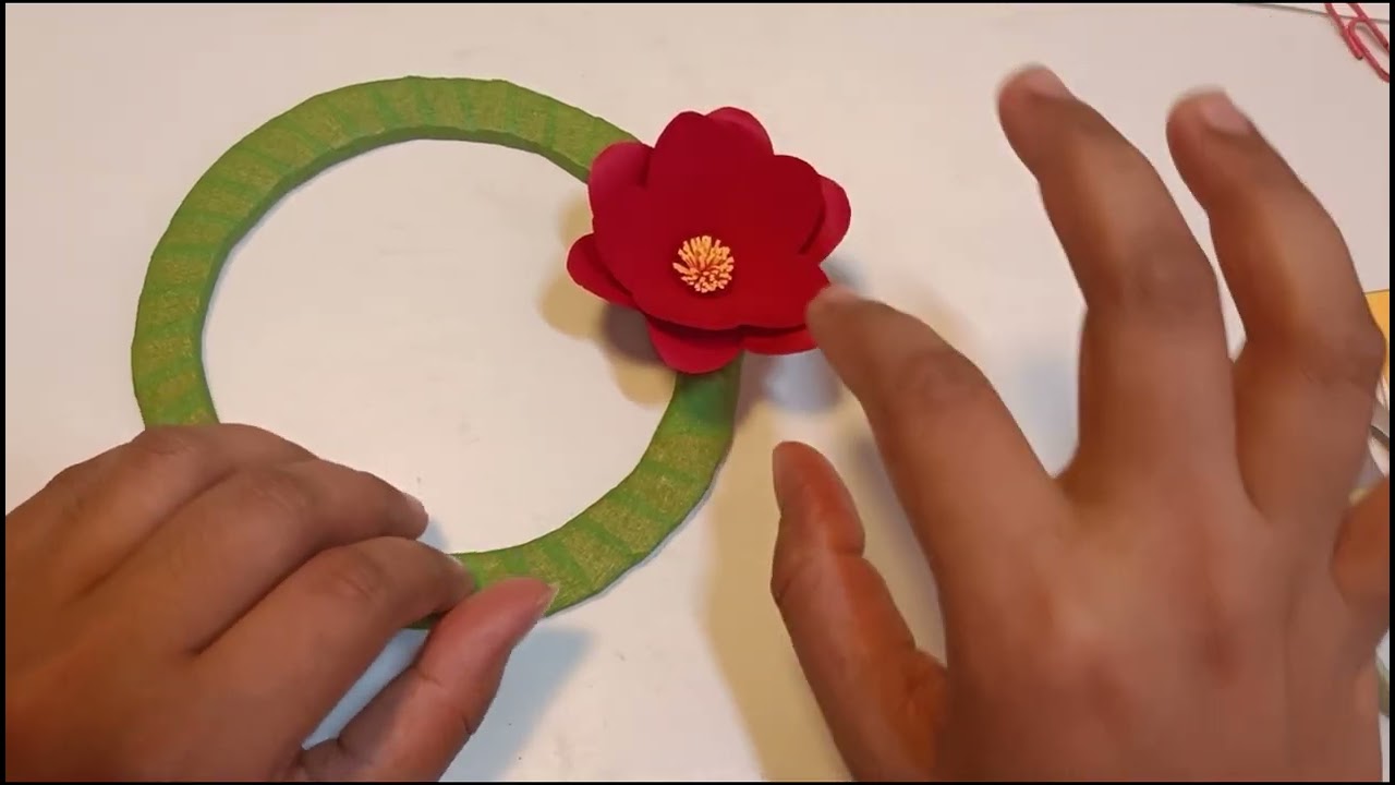 DIY How To Make Easy Paper Flower Wall Hanging