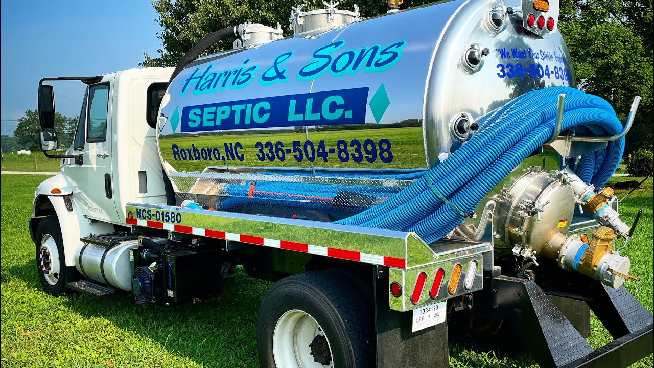 Quick Tour of our International 4300 Septic Truck