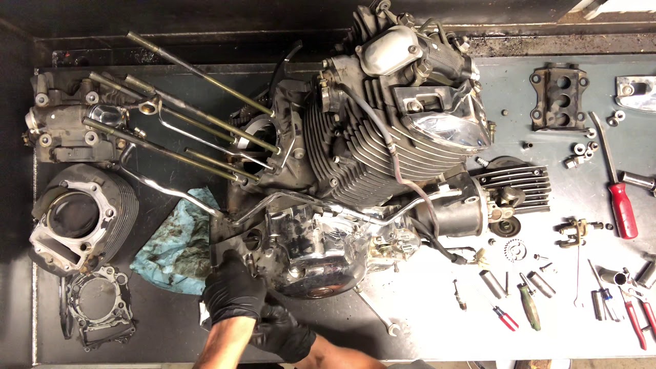 Yamaha VStar V Star 1100 — Регулировка сцепления — Снятие маховика — Проблема с зарядкой статора