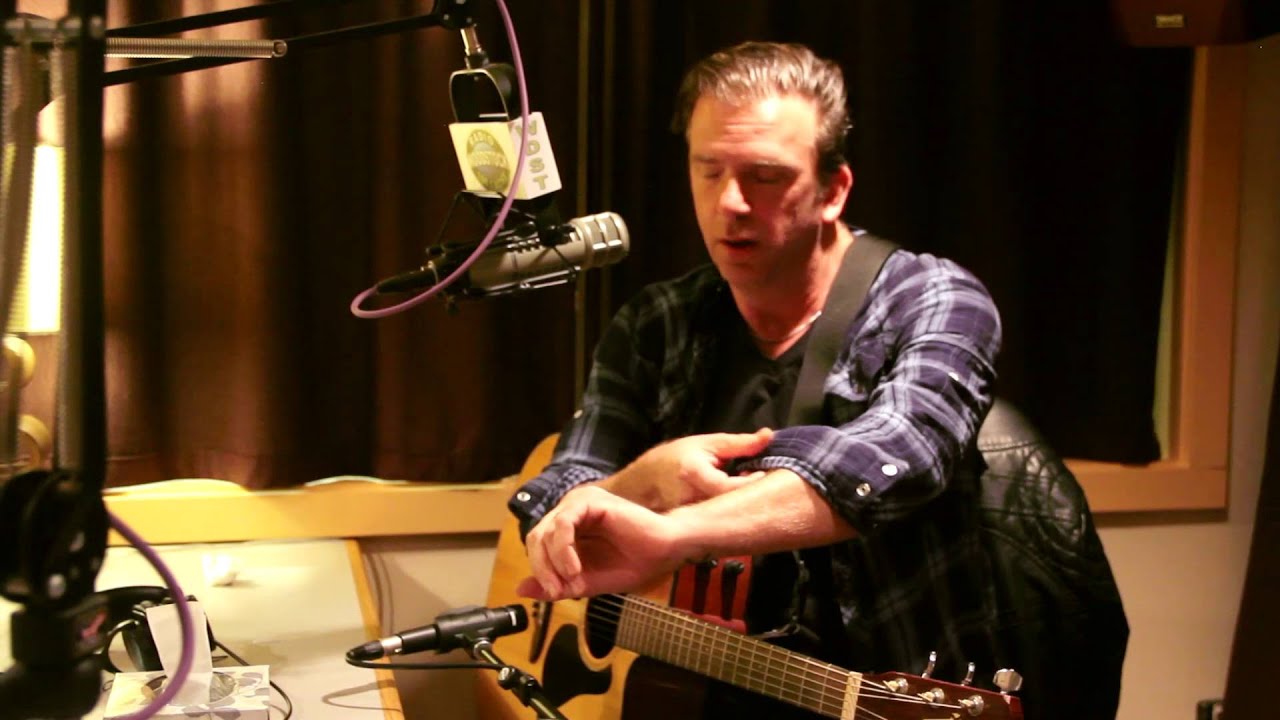 Chris Trapper - Full Performance - Radio Woodstock 100.1 - 12/3/15