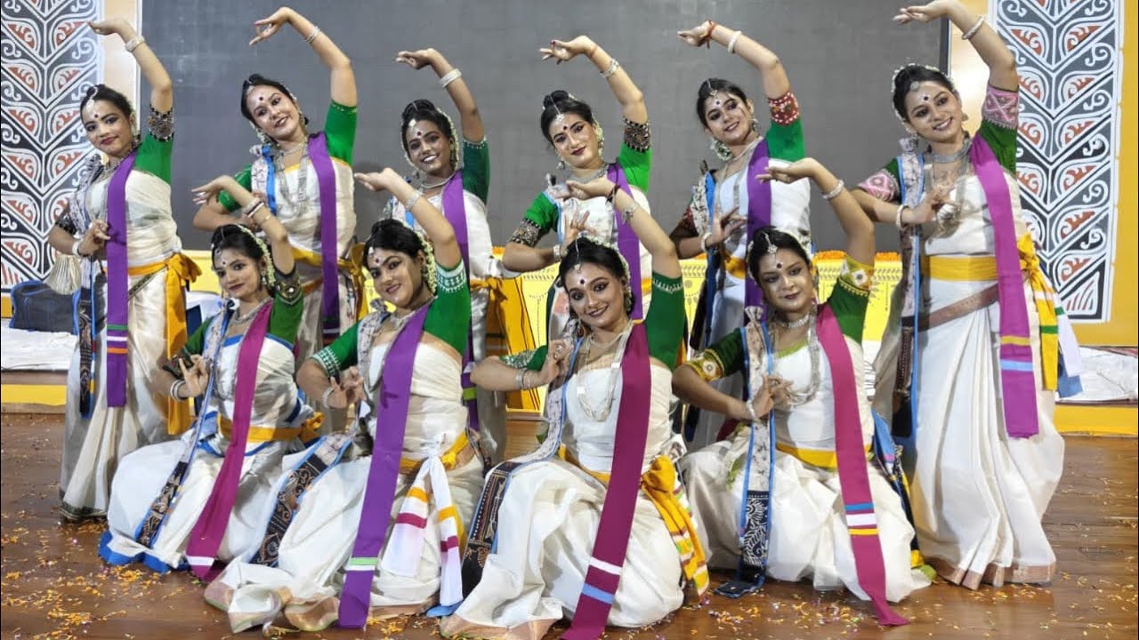 Biswabina Robe | Dance composition - Dr. SRUTI BANDHOPADHAY | song - students of Sangit Vabana ..