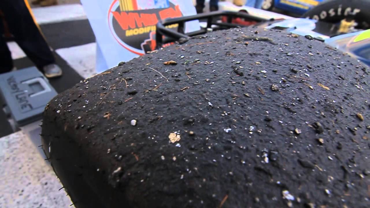 Mike Stefanik Wins the #Icebreaker at Thompson Speedway