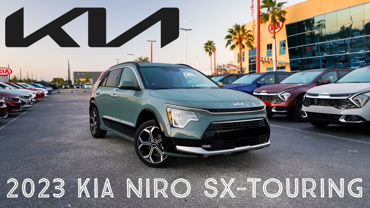 The 2023 Kia Niro SX Touring