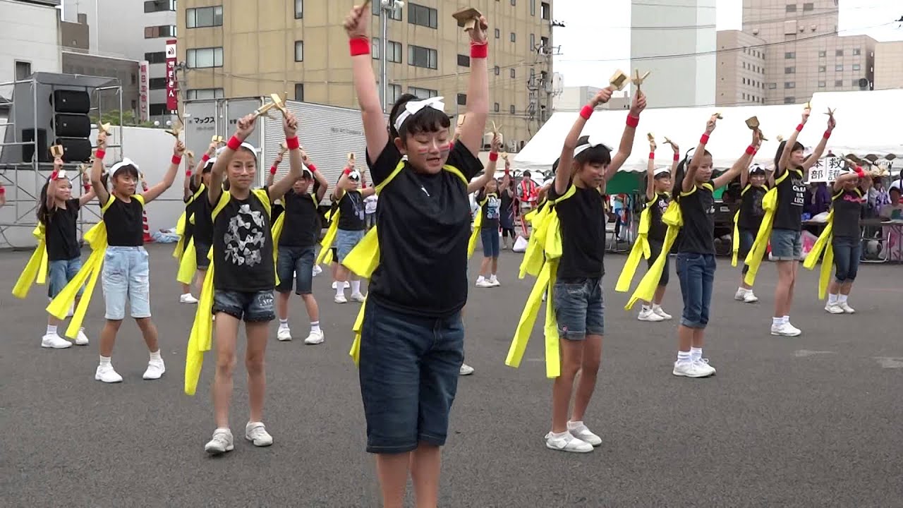 御所野ほたるキッズ 『新御所野音頭＋秋田音頭』／大町ステージ会場／第18回ヤートセ秋田祭2015（本祭）