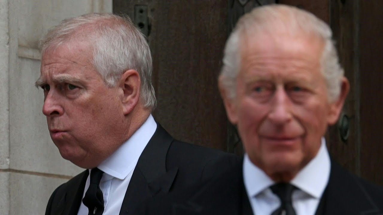 Ex-príncipe Andrew é preso; rei Charles apoia ‘curso da lei’ | AFP