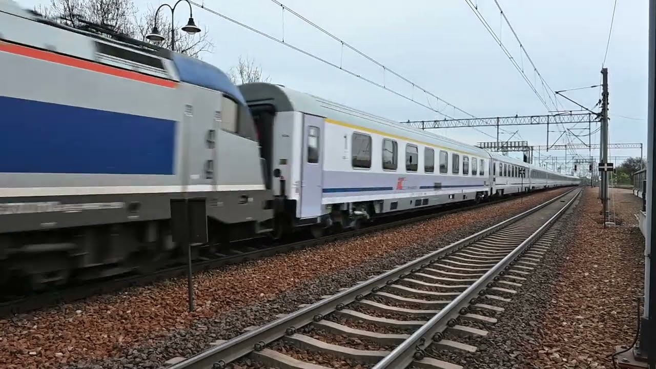 EU44-010 z IC/EC WAWEL.