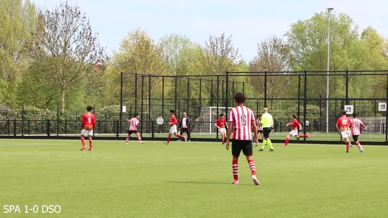 Dani in actie met JO16 tegen DSO 19 04 25 Competitiewedstrijd