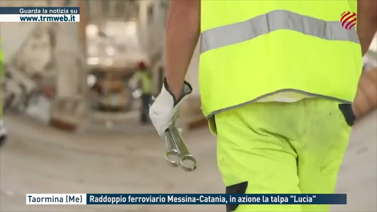 Taormina (Me) - Raddoppio ferroviario Messina-Catania, in azione la talpa 