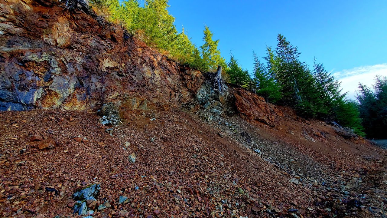 I Call This Gossan Mountain!