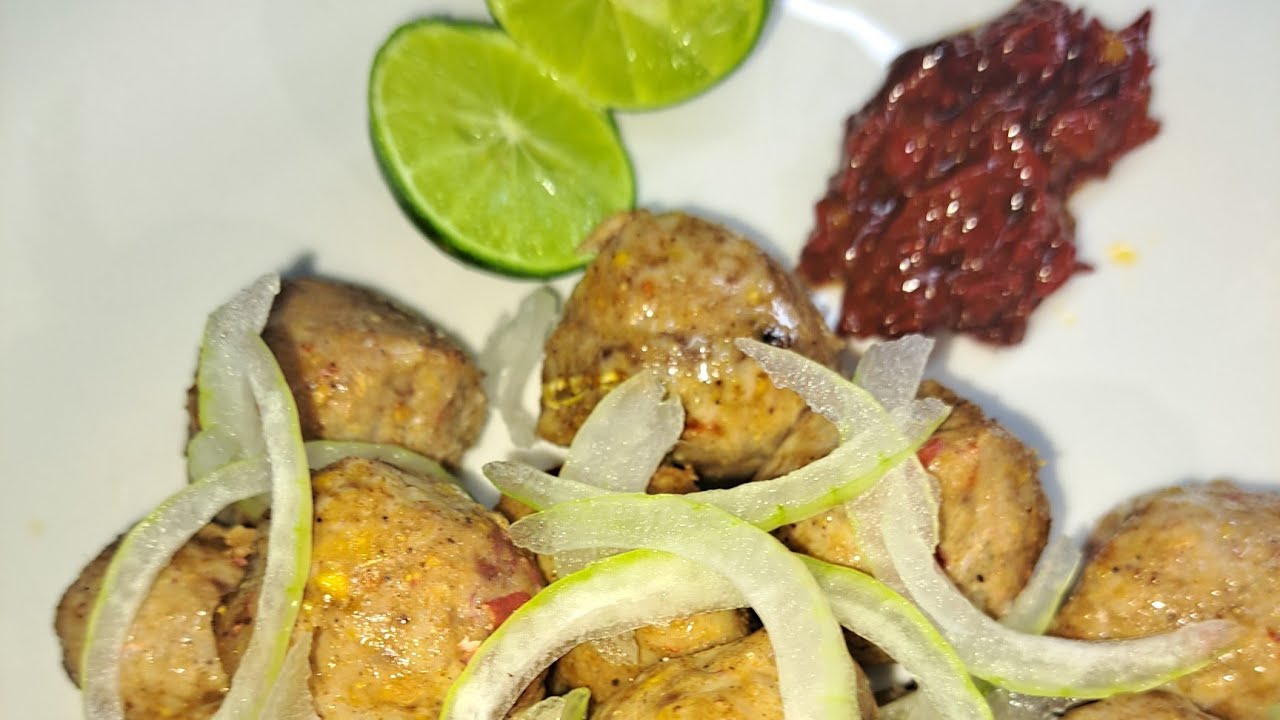Salone local Fish-ball