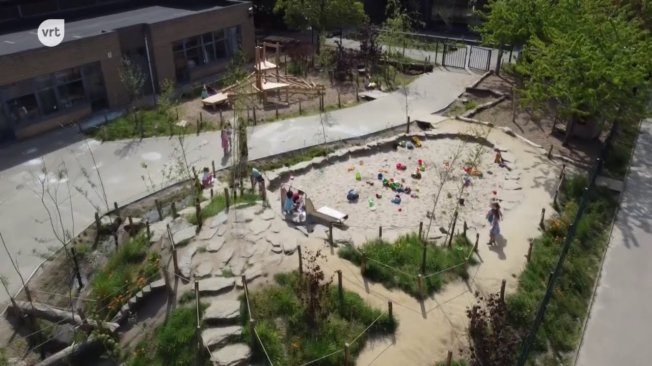 Maak kennis met de natuurspeelplaats van de Neerlandschool in Antwerpen