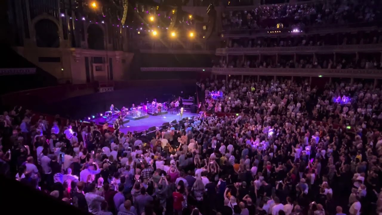 Cyndi Lauper live at the Royal Albert Hall London on 26th June 2024 - Girls Just Want to Have Fun