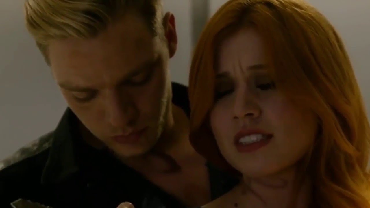 Clary and Jace - Little do you know