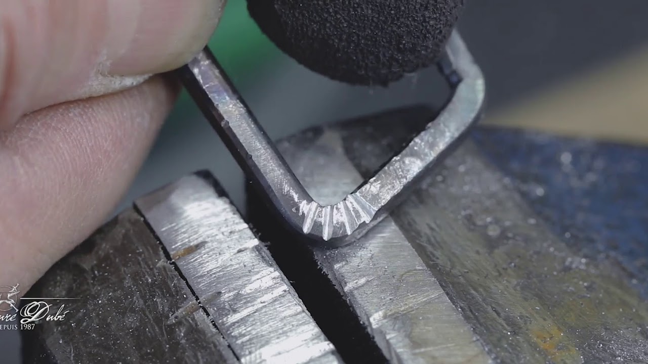 Fabrication d'armure m&eacute;di&eacute;vale Making of medieval armour #35