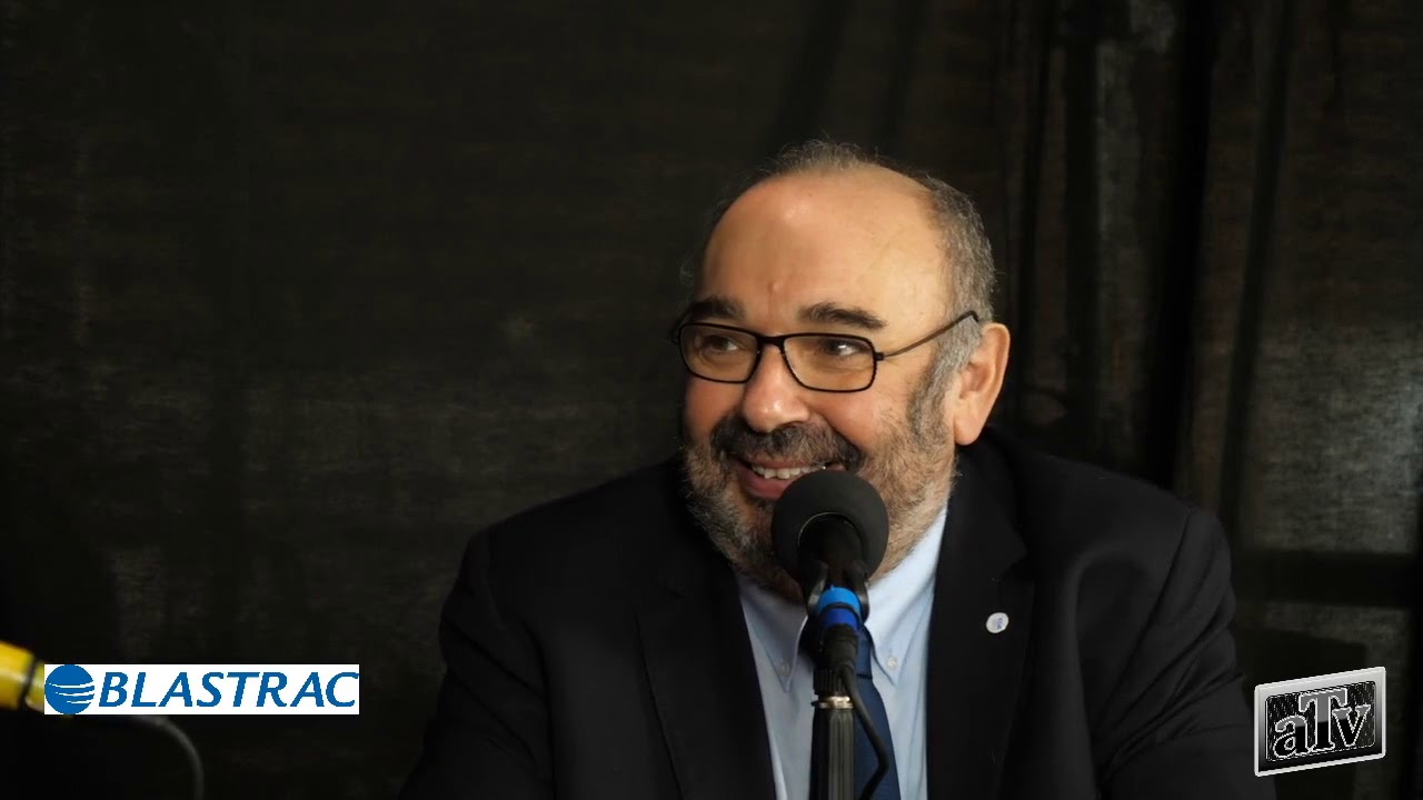 Poussi&egrave;res d'amiante, de plomb ou de silice: Quand Patrick GRANDCHAMP vient palabrer sur le ring...