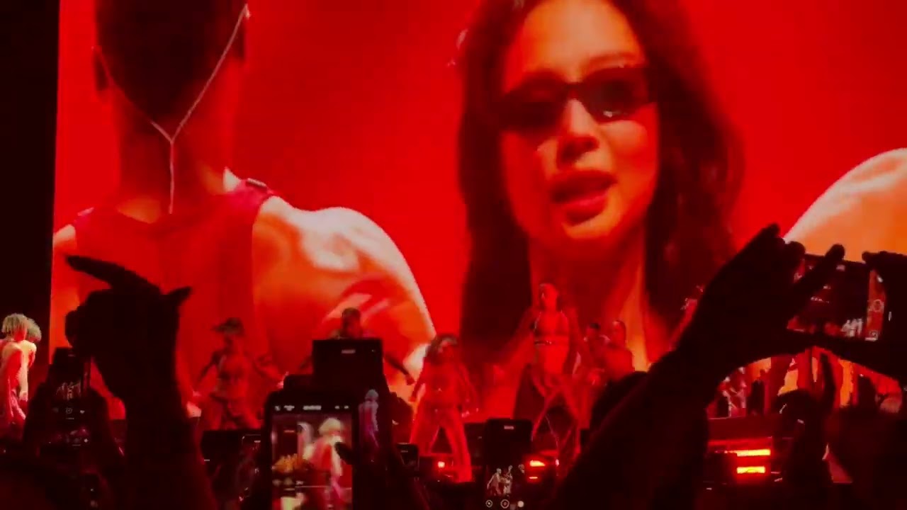 JENNIE (BLACKPINK). like JENNIE : Coachella 2025 Outdoor Theatre, April 13th