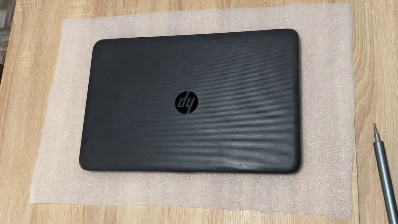 HP 255 G5 SSD beépítés, tisztítás / HP 255 G5 SSD upgrade, cleaning