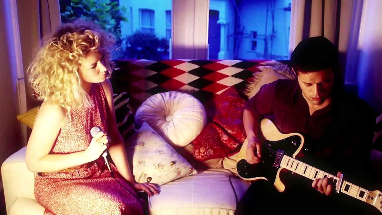 Beth Rowley performing 'Forest Fire'