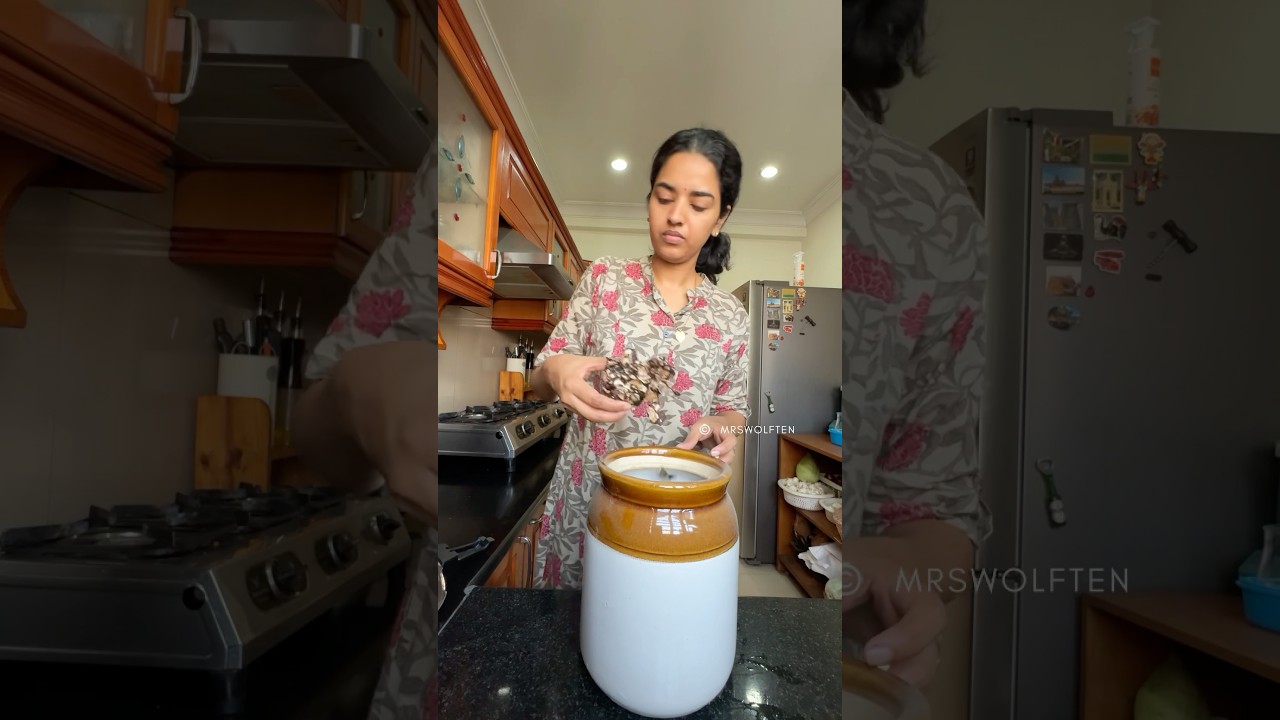 Minivlog #221 | Most required Puttu Recipe 😋 | #mrswolften #putturecipe #minivlogshorts