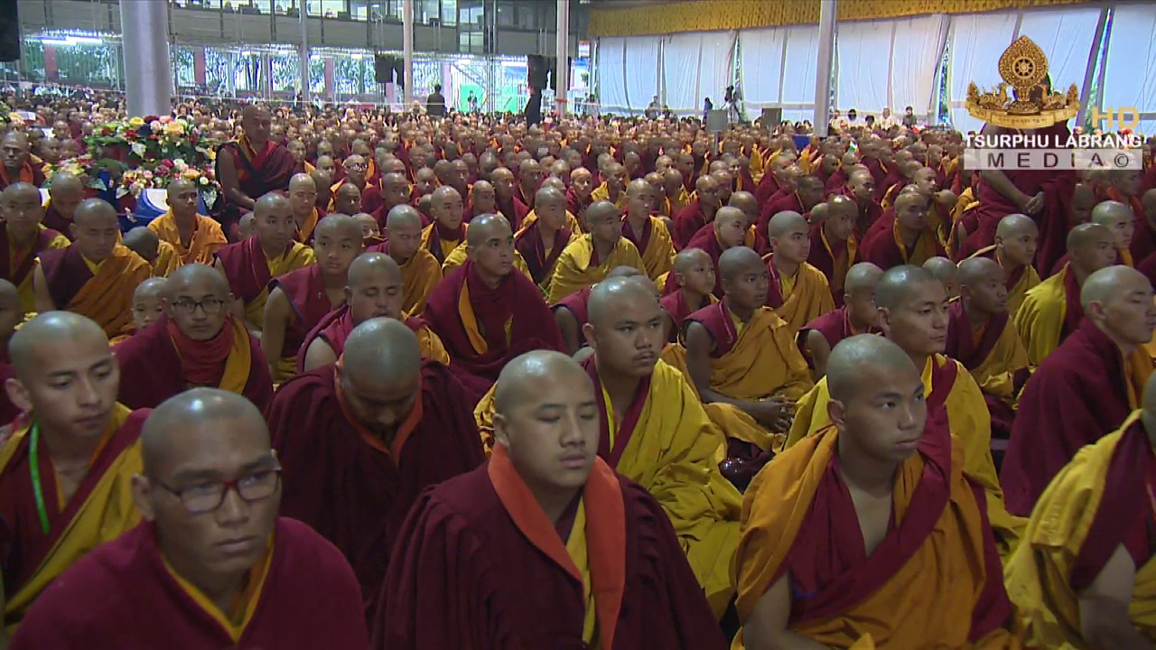 བཀའ་བརྒྱུད་སྨོན་ལམ།  1 am