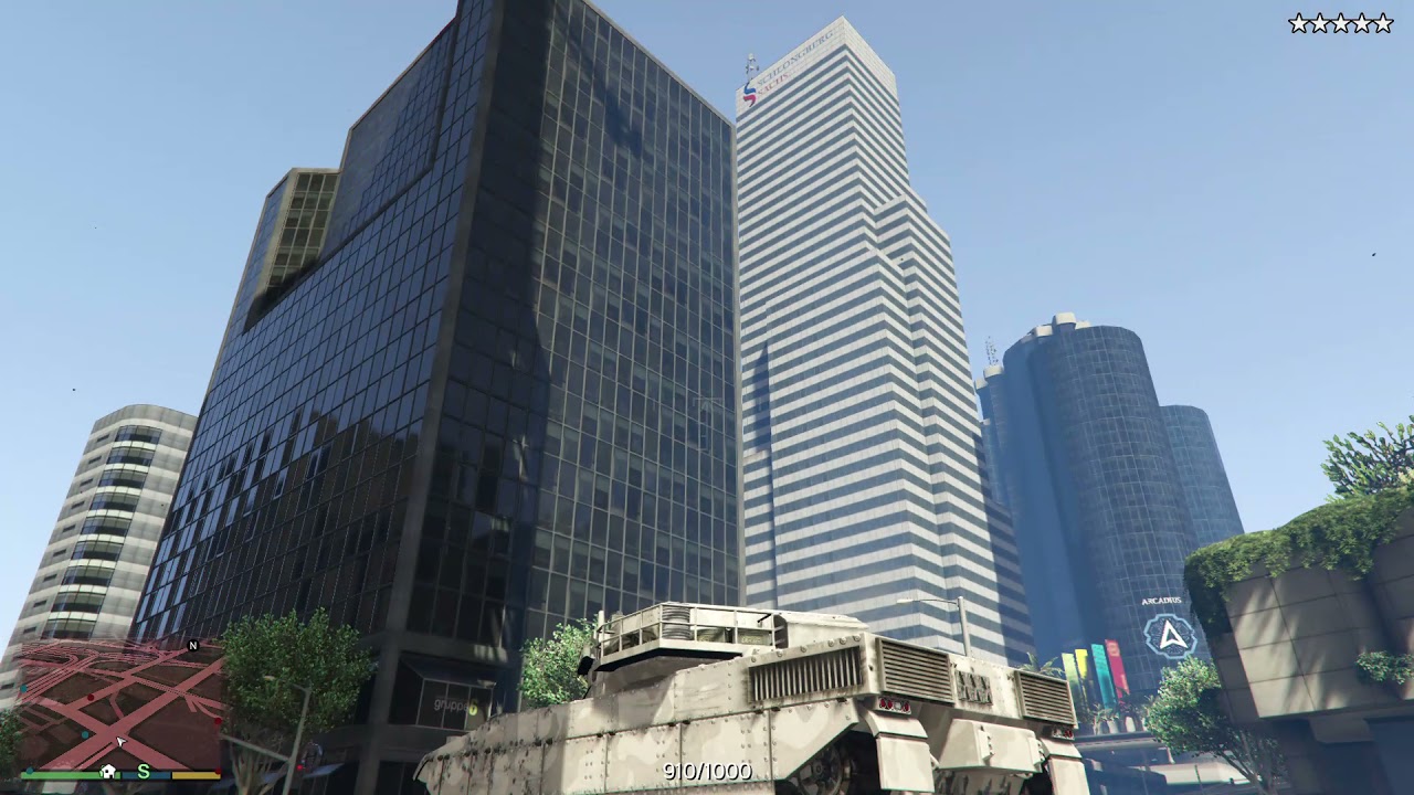 GTA V Chase from 6 stars on the Tank
