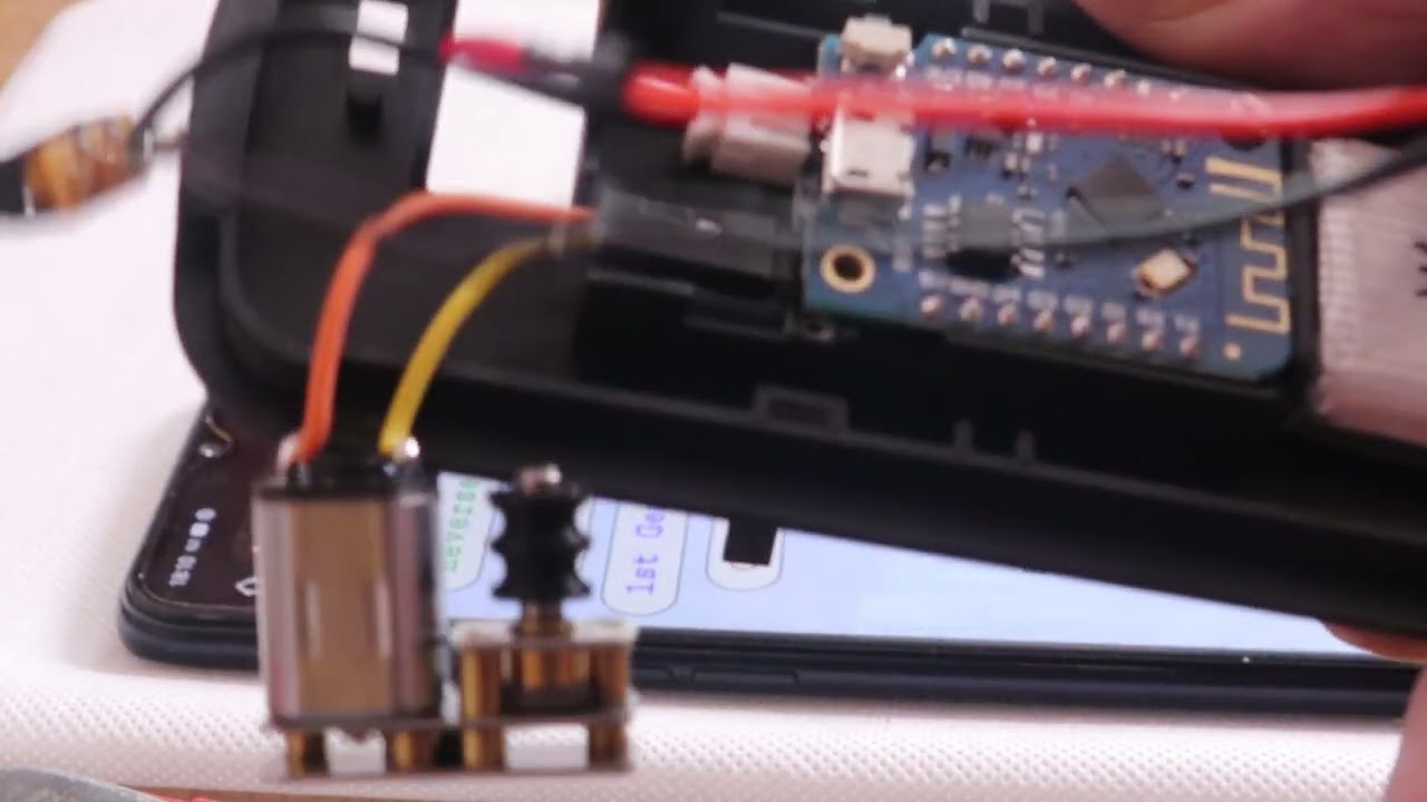 Showing the locoremote after soldering .