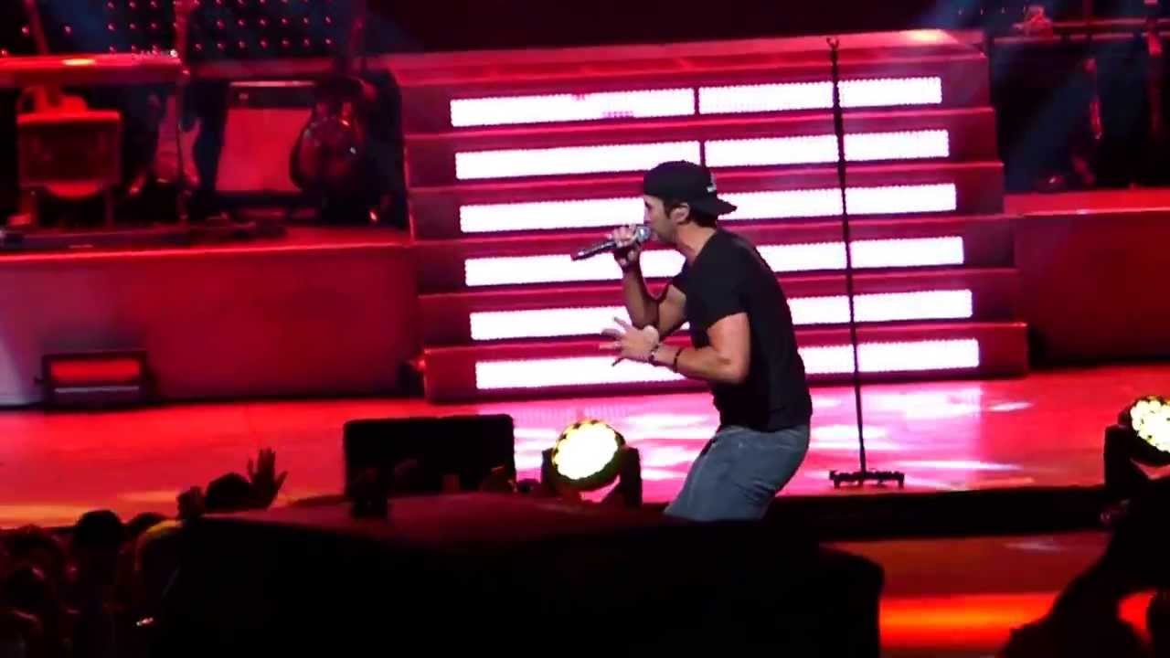 Luke Bryan Thats My Kind of Night